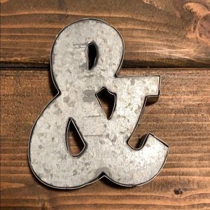 Mini Ampersand — Metal
